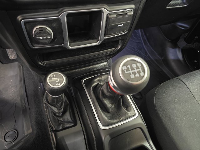 Used 2020 Jeep Wrangler Sport AWD/4WD image 20