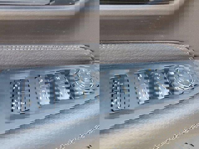 Used 2021 GMC Yukon Denali w/ Denali Premium Package AWD/4WD image 21