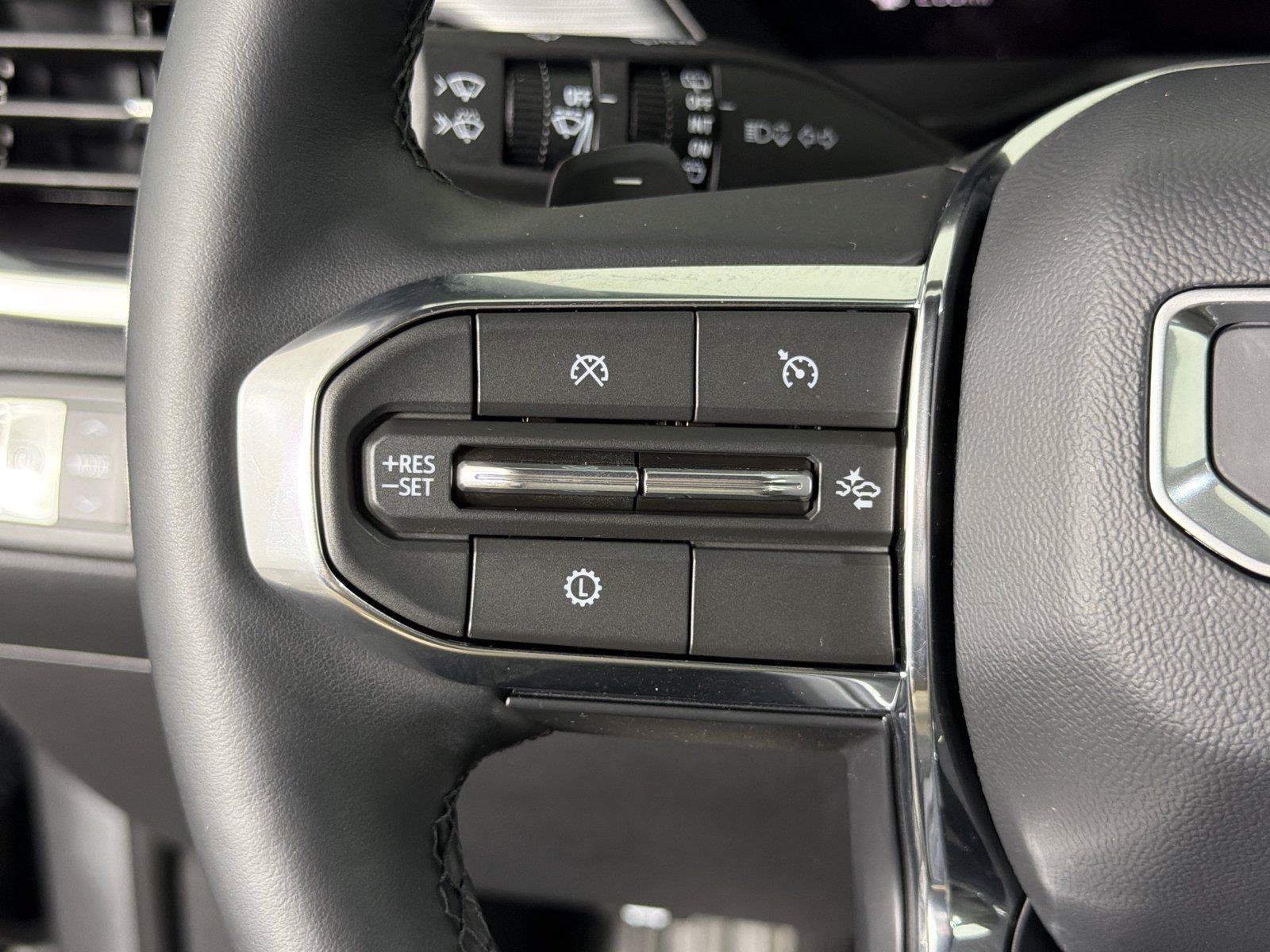 New 2026 GMC Acadia Elevation w/ Elevation Premium Package FWD image 25