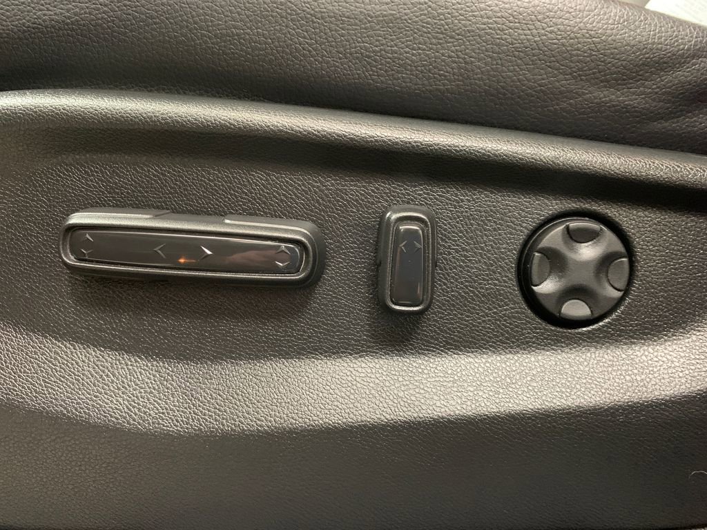 Used 2024 Honda Odyssey Touring image 5