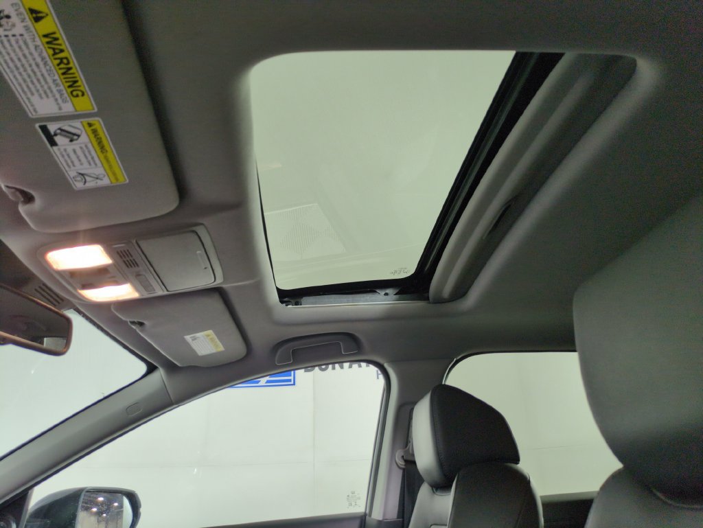 Used 2020 Honda CR-V Touring image 28