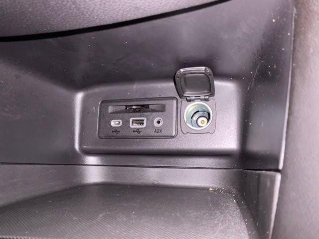 Used 2024 Chevrolet Equinox RS w/ RS Leather Package AWD/4WD image 28
