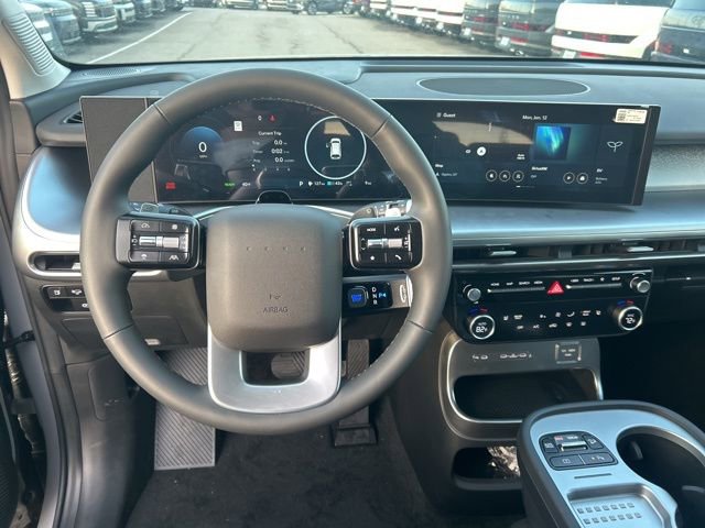 New 2026 Hyundai Ioniq 9 SE image 13