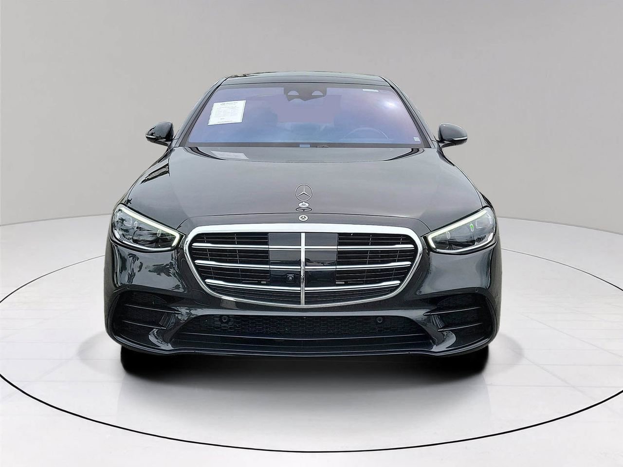 Certified 2022 Mercedes-Benz S 500 4MATIC image 2
