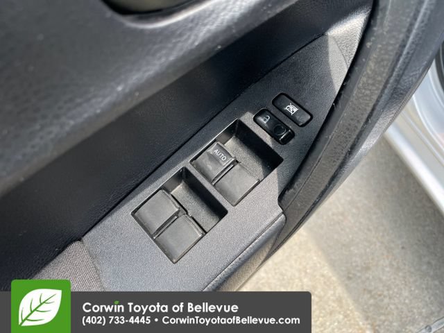 Used 2016 Toyota Corolla L FWD image 19