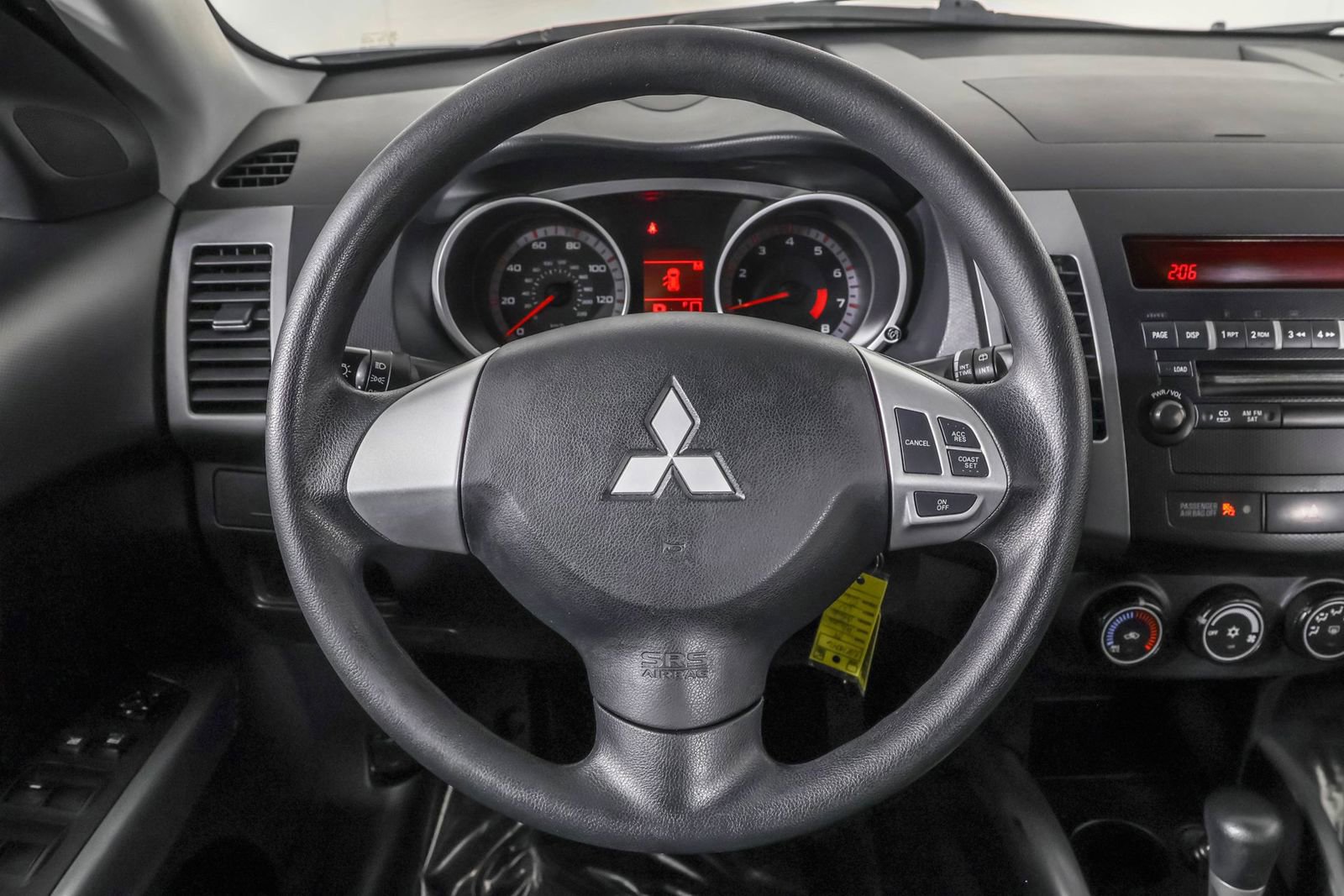 Used 2009 Mitsubishi Outlander ES image 22