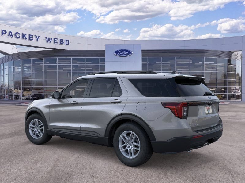 New 2026 Ford Explorer Active AWD/4WD image 5