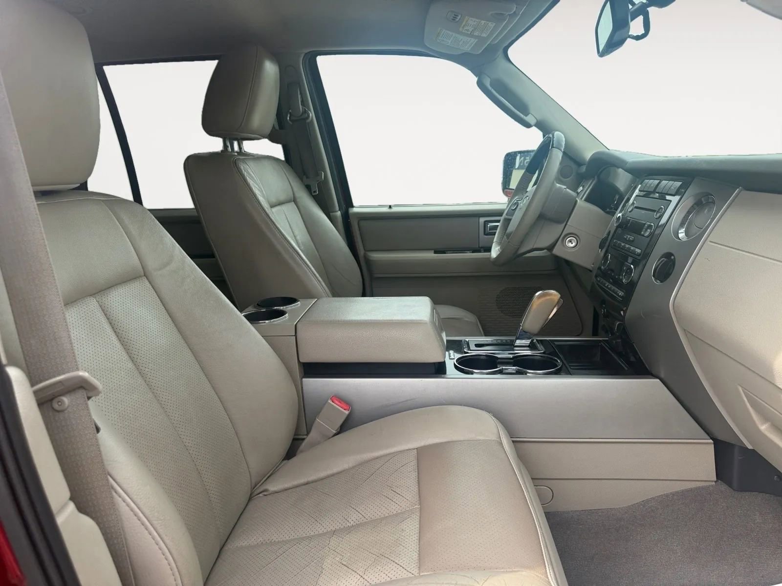 Used 2014 Ford Expedition Limited AWD/4WD image 15