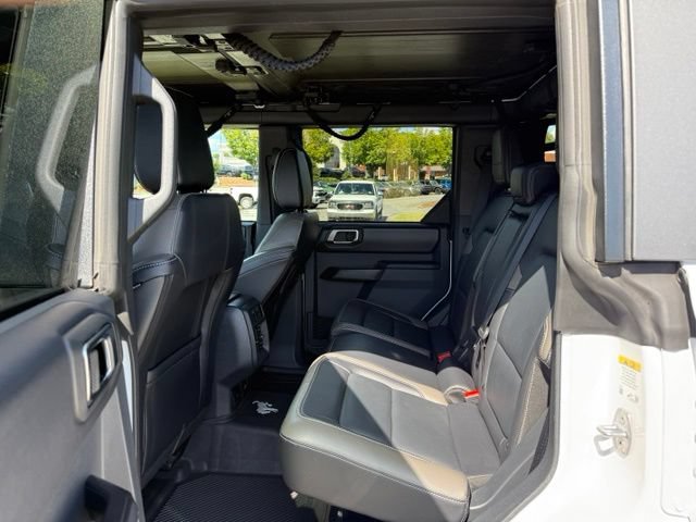 Used 2025 Ford Bronco Outer Banks AWD/4WD image 27