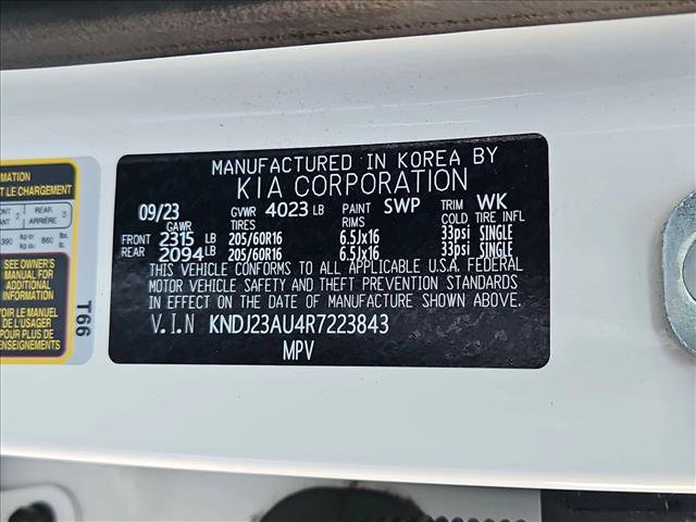 Used 2024 Kia Soul LX w/ Option Group 015 FWD image 23