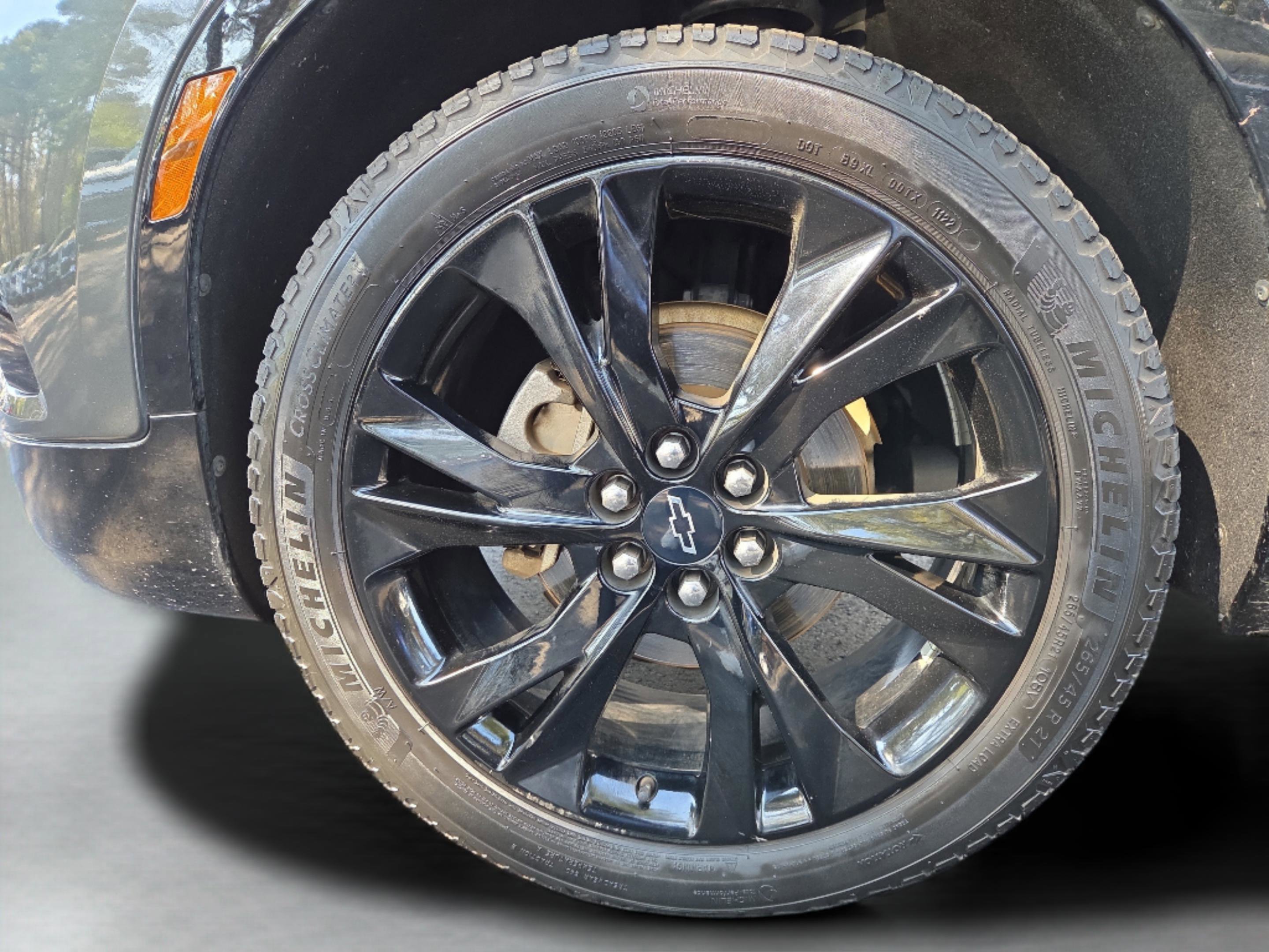 Used 2019 Chevrolet Blazer RS w/ Sun and Wheels Package image 9