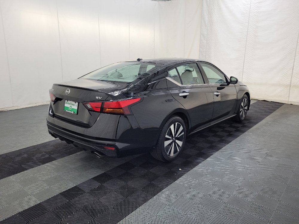 Used 2020 Nissan Altima 2.5 SV FWD image 9