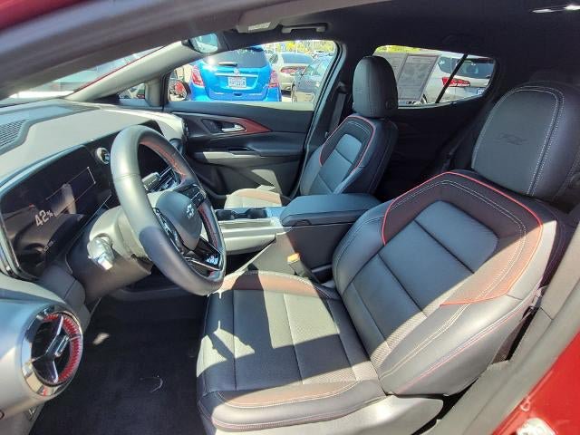 Used 2024 Chevrolet Equinox EV RS w/ LPO, Active Package FWD image 18