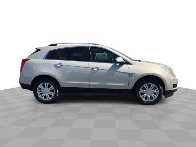 Used 2014 Cadillac SRX Luxury w/ Driver Awareness Package FWD image 9