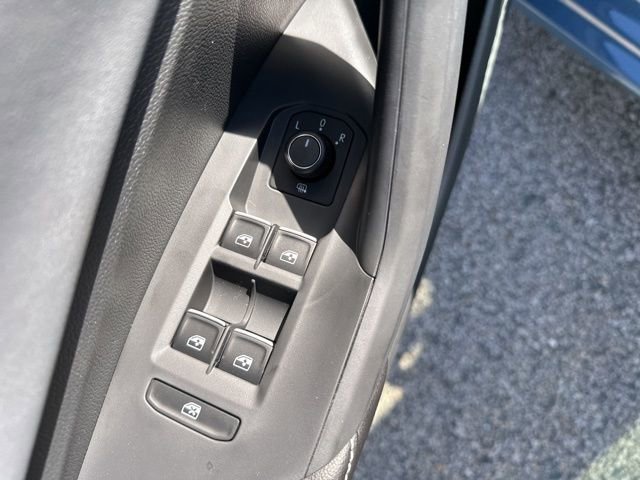 New 2025 Volkswagen Jetta SE image 13