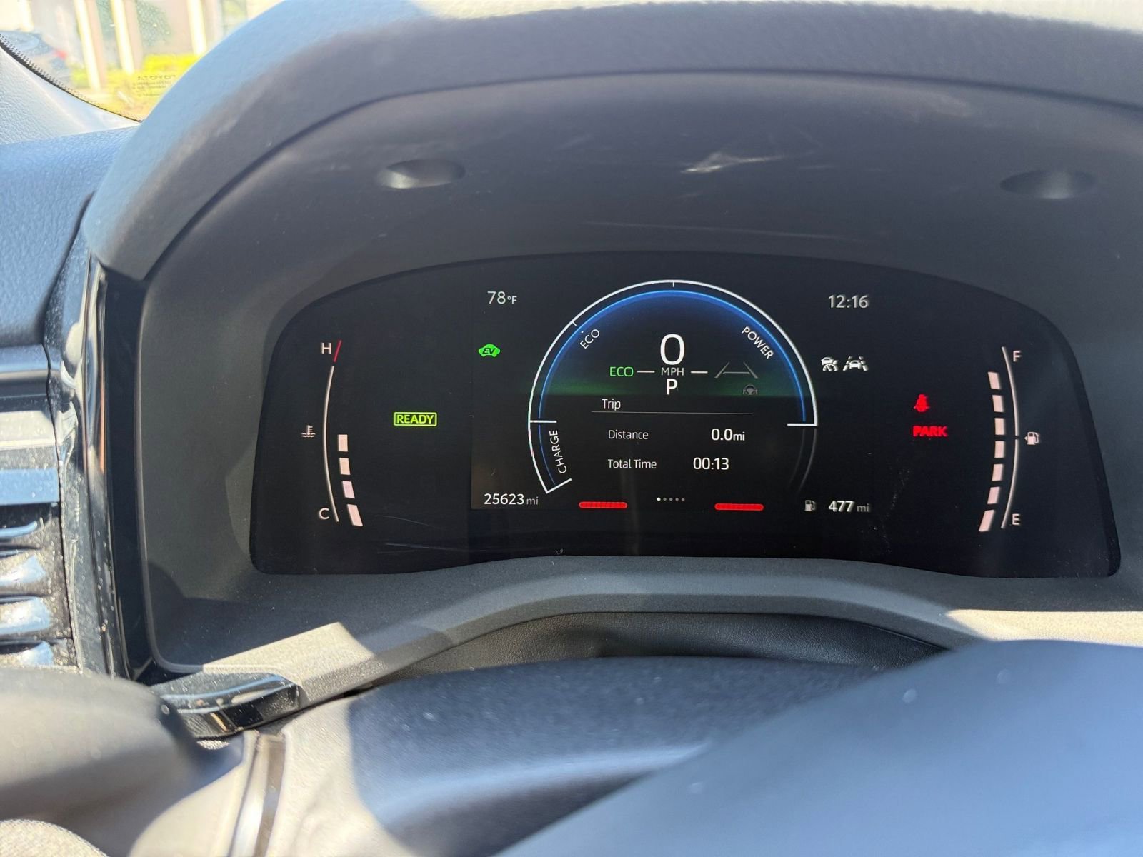 Used 2025 Toyota Camry LE image 34