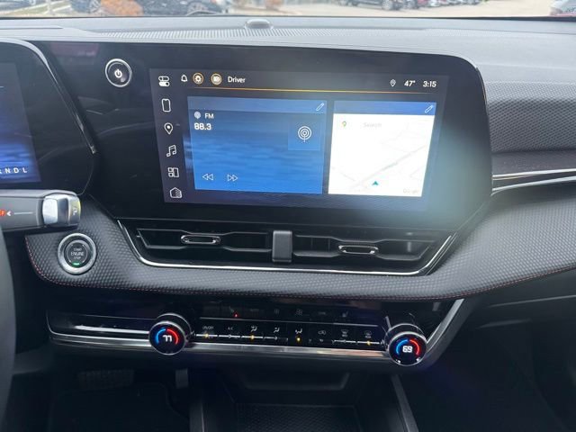 Used 2025 Chevrolet Equinox RS image 30