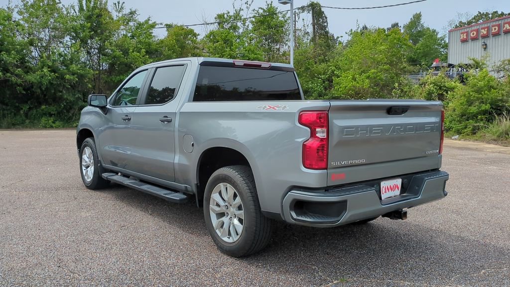 Used 2023 Chevrolet Silverado 1500 Custom image 7