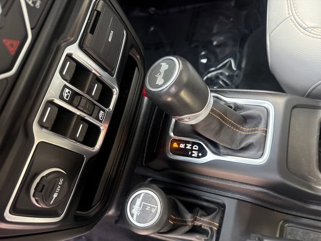 Used 2022 Jeep Wrangler Unlimited Sahara image 19