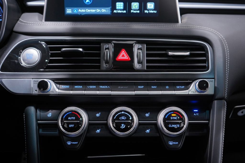 Used 2021 Genesis G70 3.3T image 13