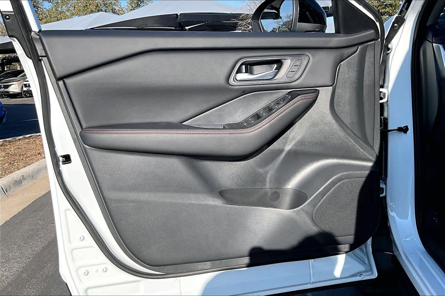 New 2026 Nissan Rogue SV image 10