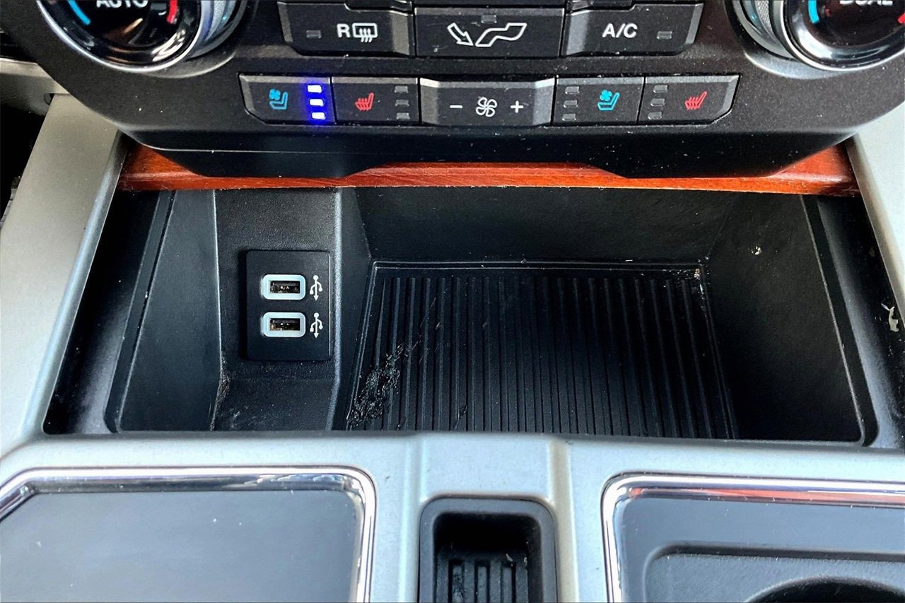 Used 2018 Ford F150 King Ranch w/ Equipment Group 601A Luxury image 17