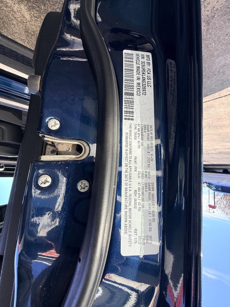 Used 2022 RAM 2500 Laramie w/ Night Edition image 38