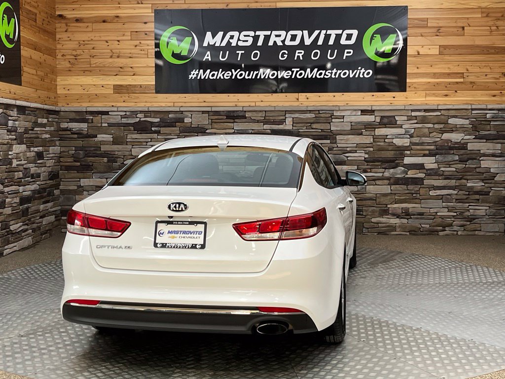 Used 2016 Kia Optima LX FWD image 21