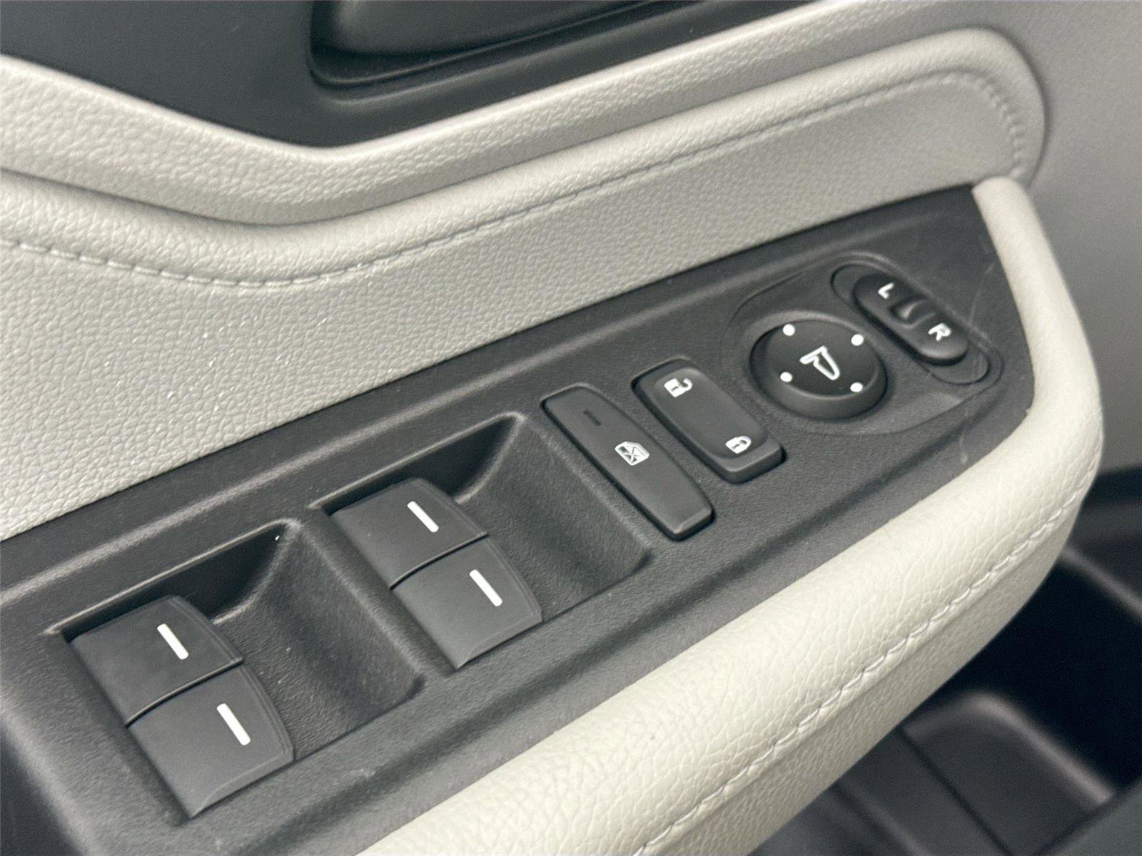 Used 2019 Honda Odyssey EX image 25