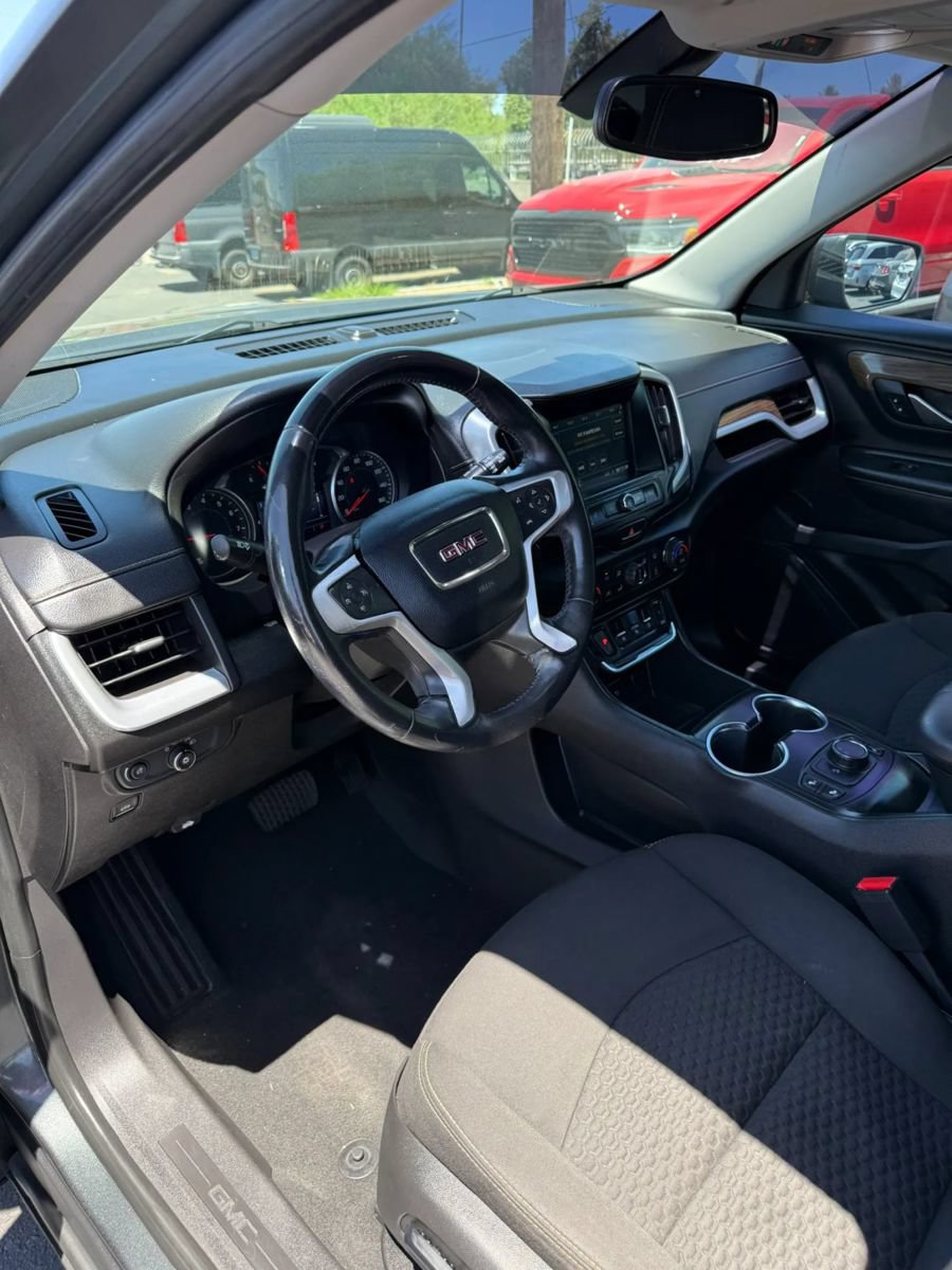 Used 2019 GMC Terrain SLE w/ Driver Convenience Package FWD image 8