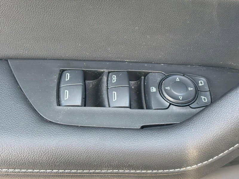 Certified 2024 Chevrolet Blazer LT w/ Convenience Package image 16