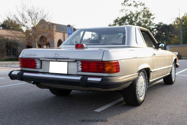 Used 1987 Mercedes-Benz 560 SL image 21