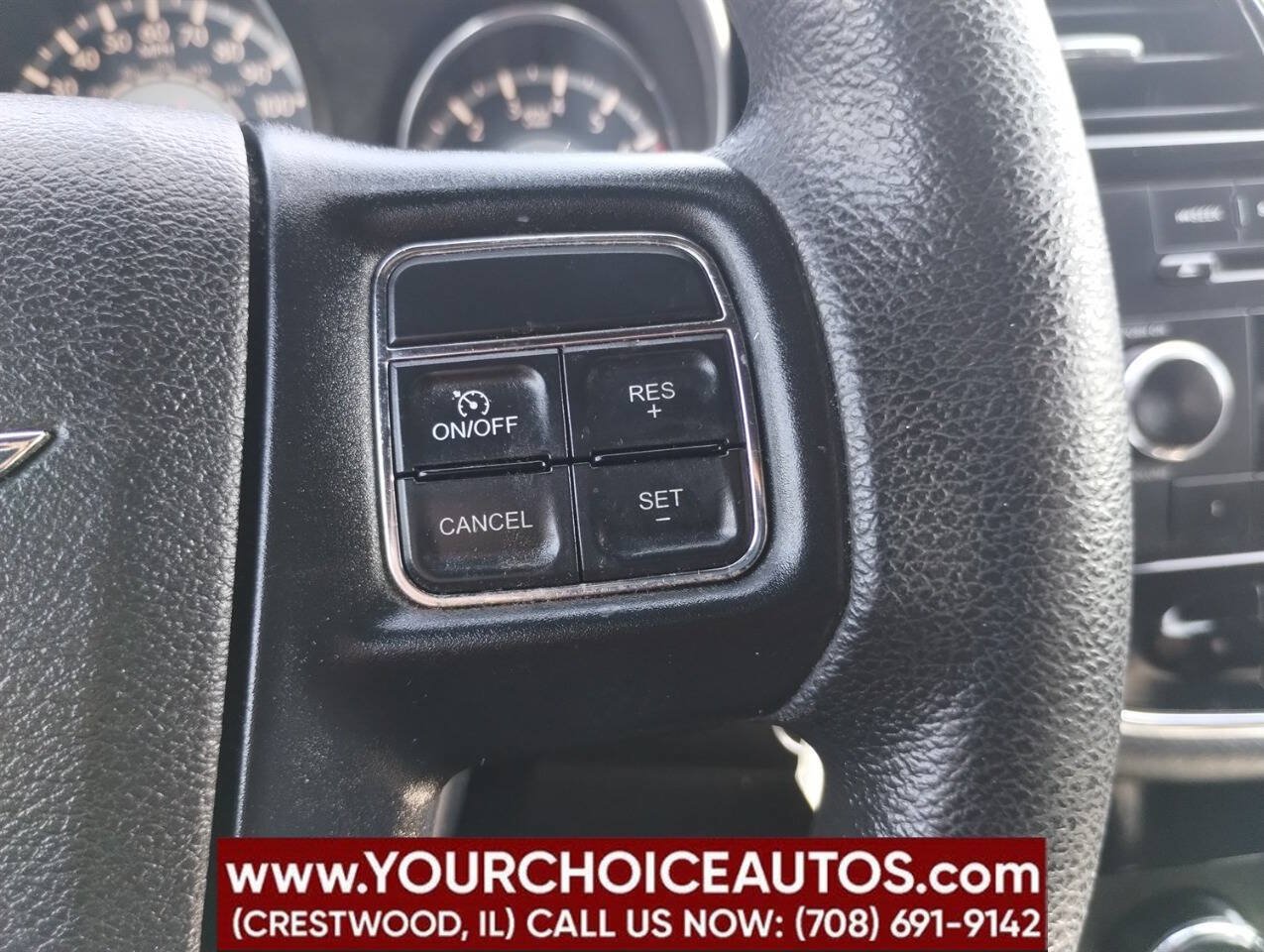 Used 2014 Chrysler 200 LX FWD image 24