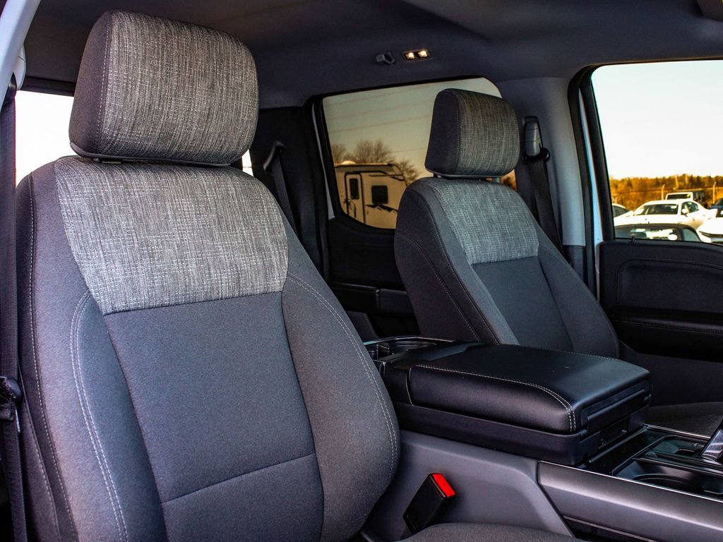 Used 2022 Ford F150 Lightning XLT w/ Tow Technology Package image 37