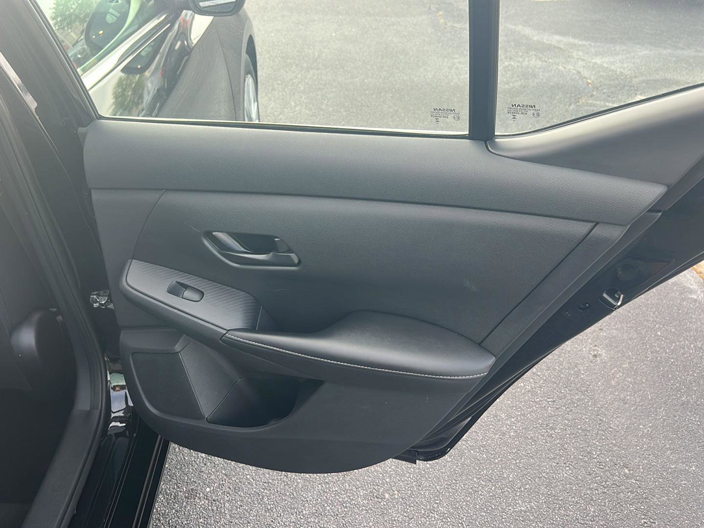 Used 2024 Nissan Sentra S image 15