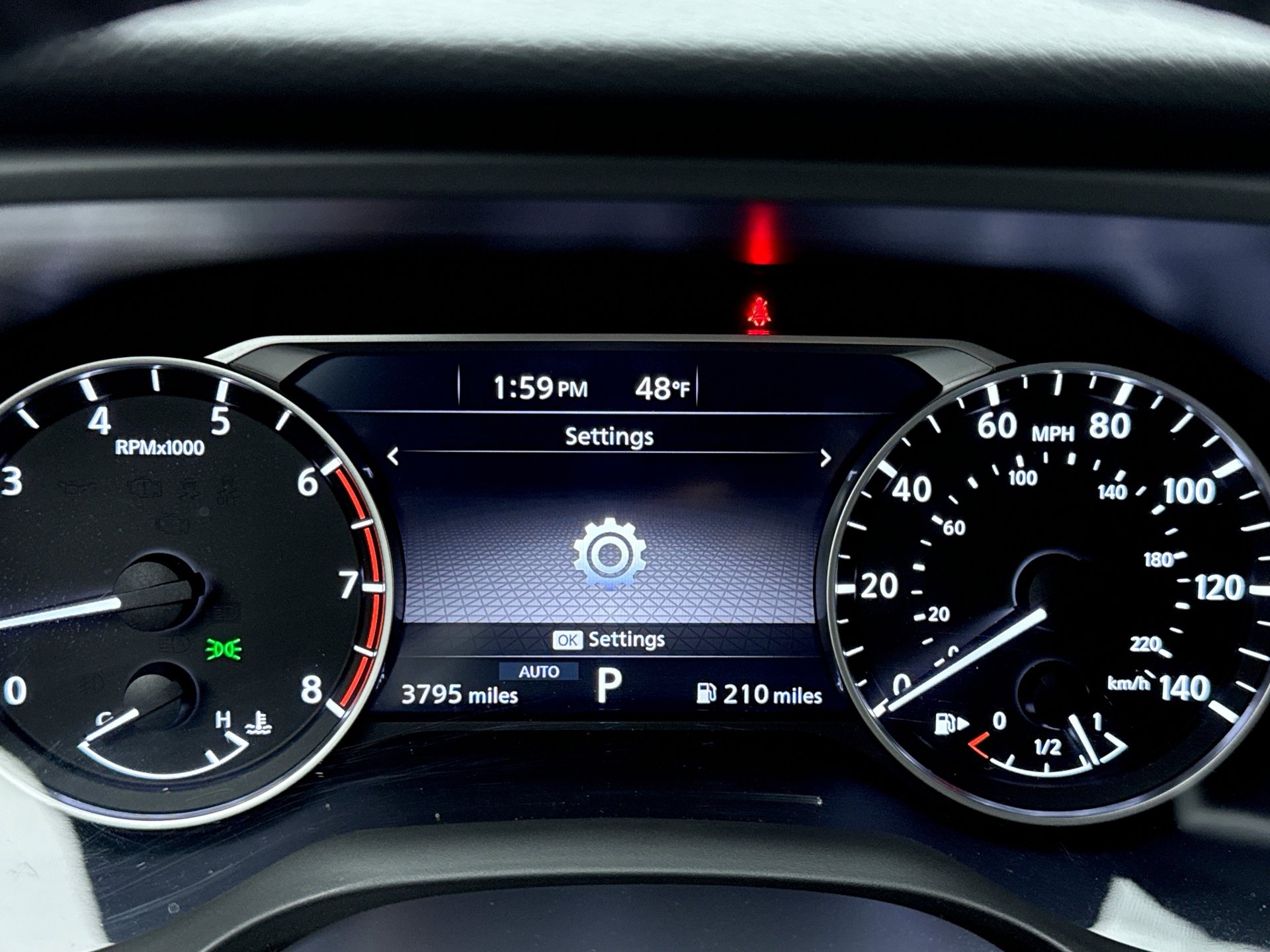 Used 2025 Nissan Rogue SV image 13