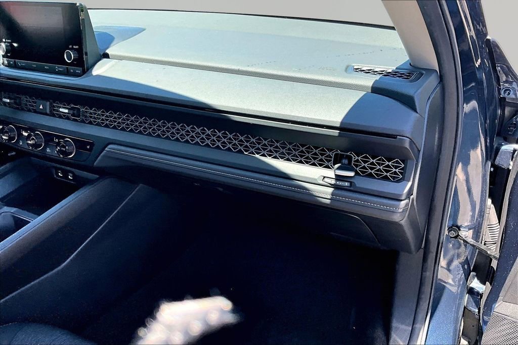 Used 2024 Honda Accord EX image 20