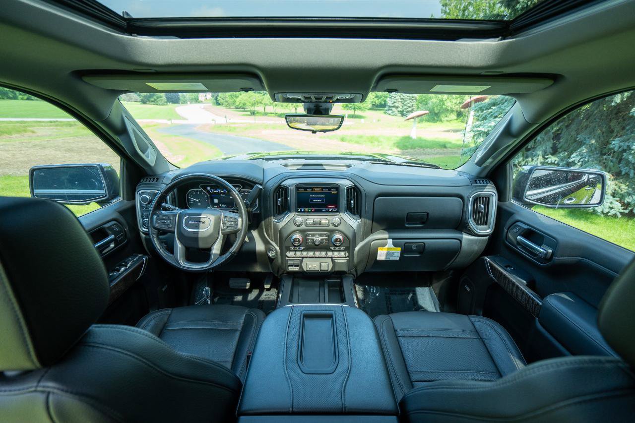 Used 2019 GMC Sierra 1500 Denali w/ Denali Ultimate Package AWD/4WD image 13