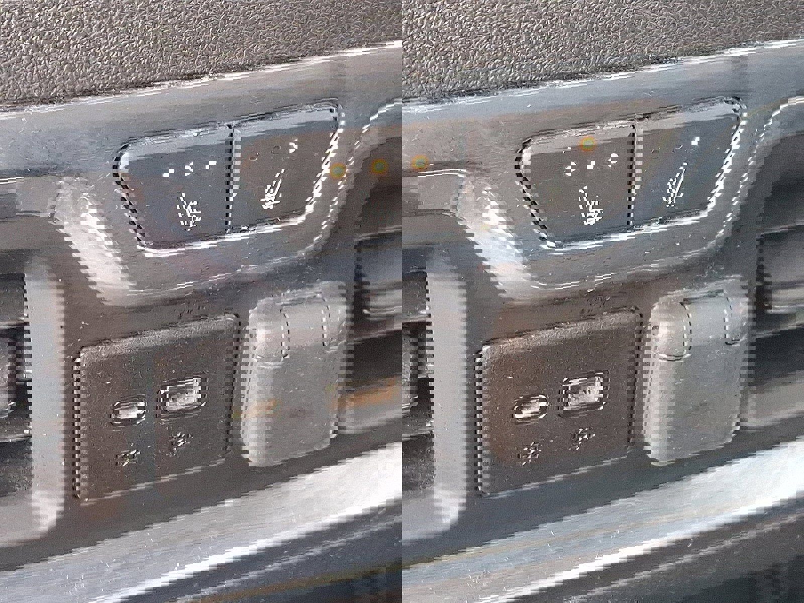 Used 2020 GMC Sierra 1500 AT4 w/ AT4 Preferred Package image 10