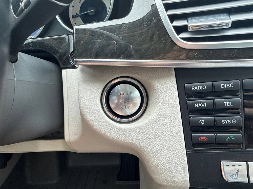 Used 2014 Mercedes-Benz E 250 BlueTEC Sedan image 26