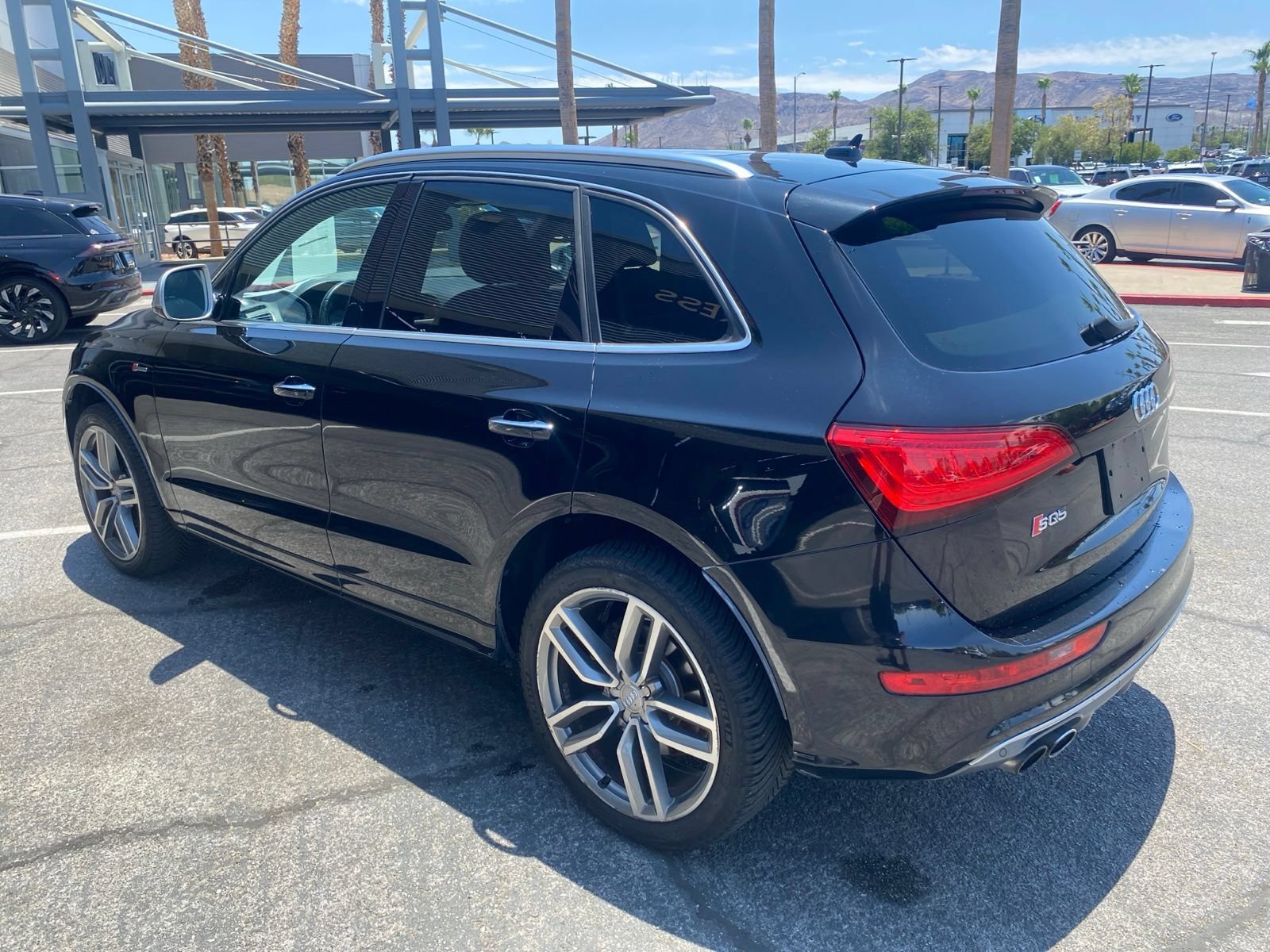 Used 2016 Audi SQ5 Premium Plus w/ Technology Package AWD/4WD image 7