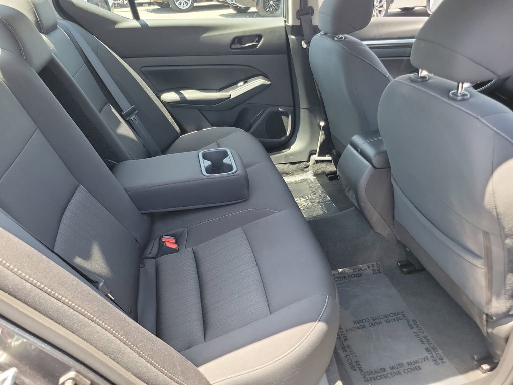 Used 2023 Nissan Altima 2.5 SV FWD image 19