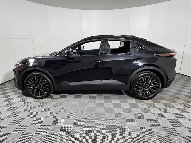 New 2026 Toyota C-HR AWD/4WD image 4