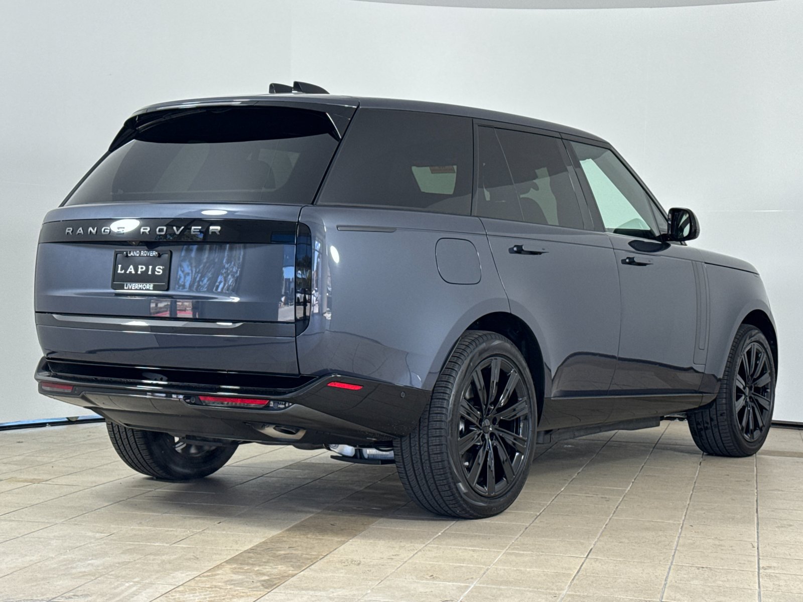 New 2026 Land Rover Range Rover SE AWD/4WD image 6