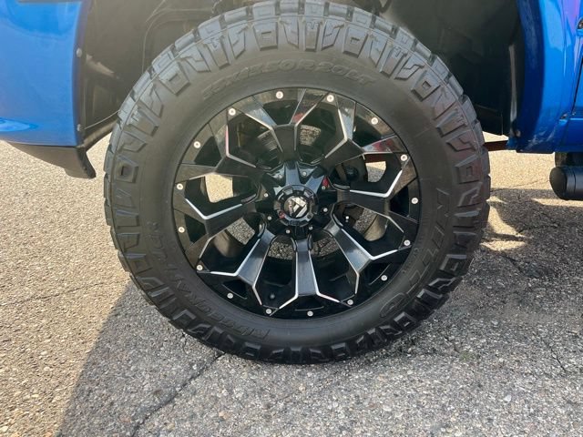 Used 2018 RAM 1500 Sport w/ Hydro Blue Sport Package AWD/4WD image 9