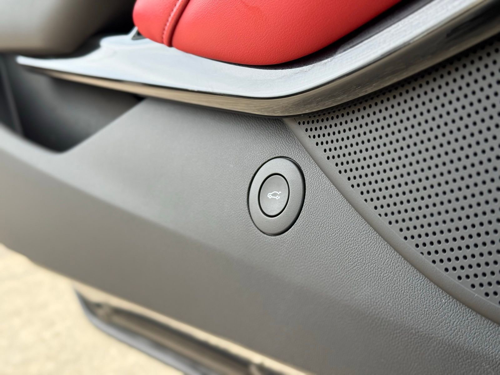 Used 2022 Chevrolet Camaro LT w/ Redline Edition image 17