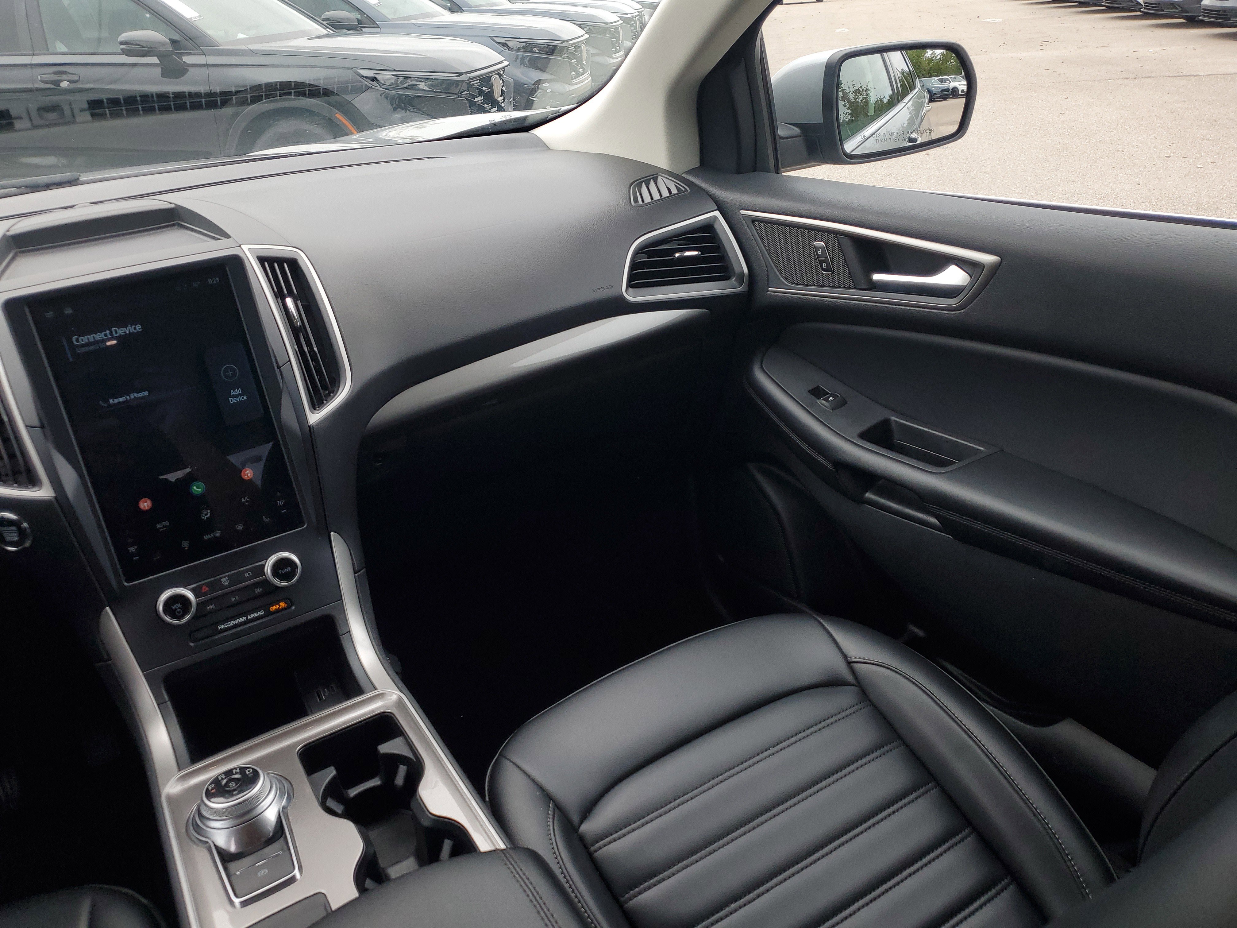 Used 2023 Ford Edge SEL image 21