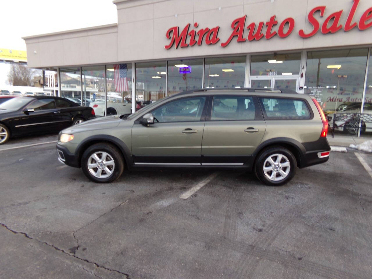 Used 2009 Volvo XC70 3.2 AWD/4WD image 2