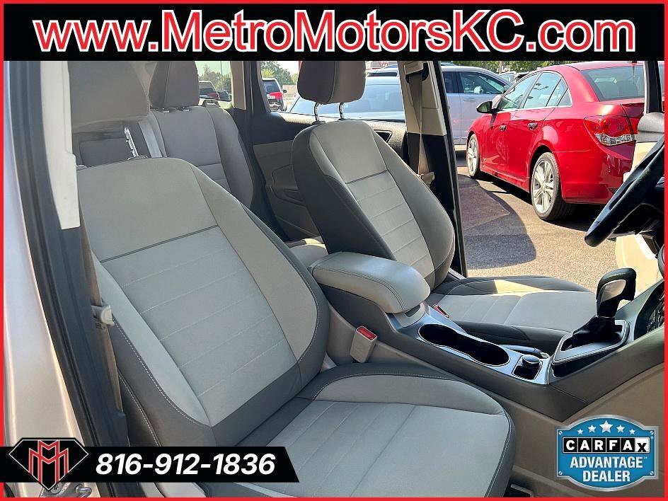 Used 2013 Ford Escape SE image 26