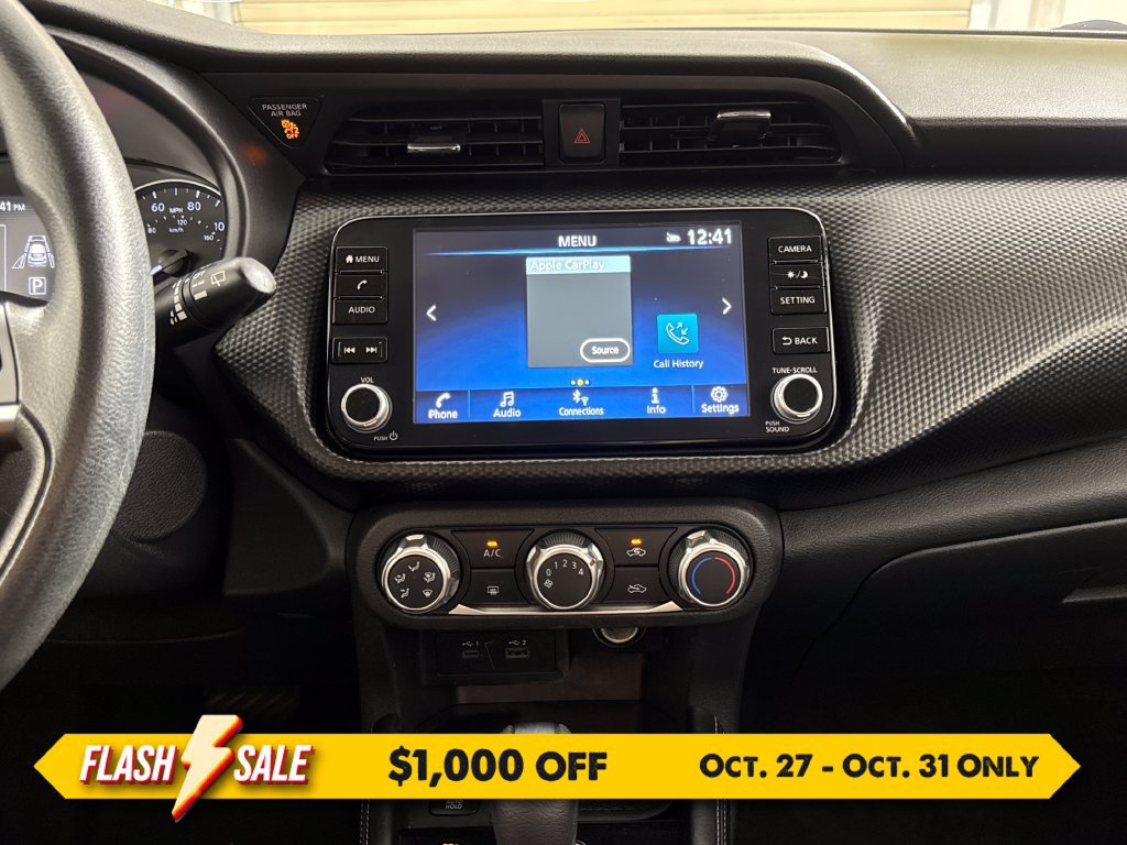 Used 2024 Nissan Kicks SV w/ Interior Electronics Package FWD image 19